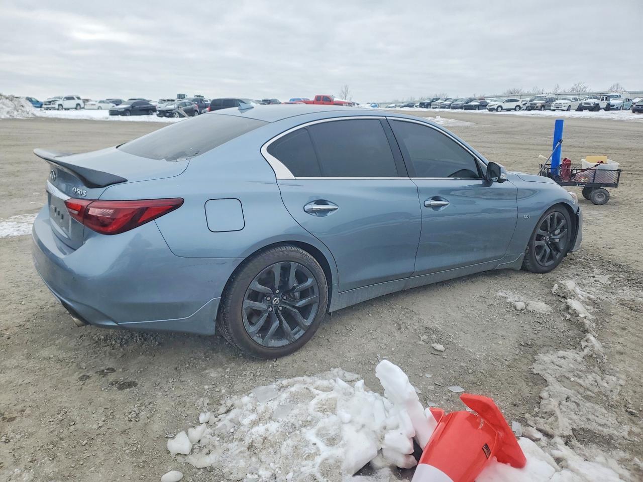2018 Infiniti Q50 Luxe - Фото 3