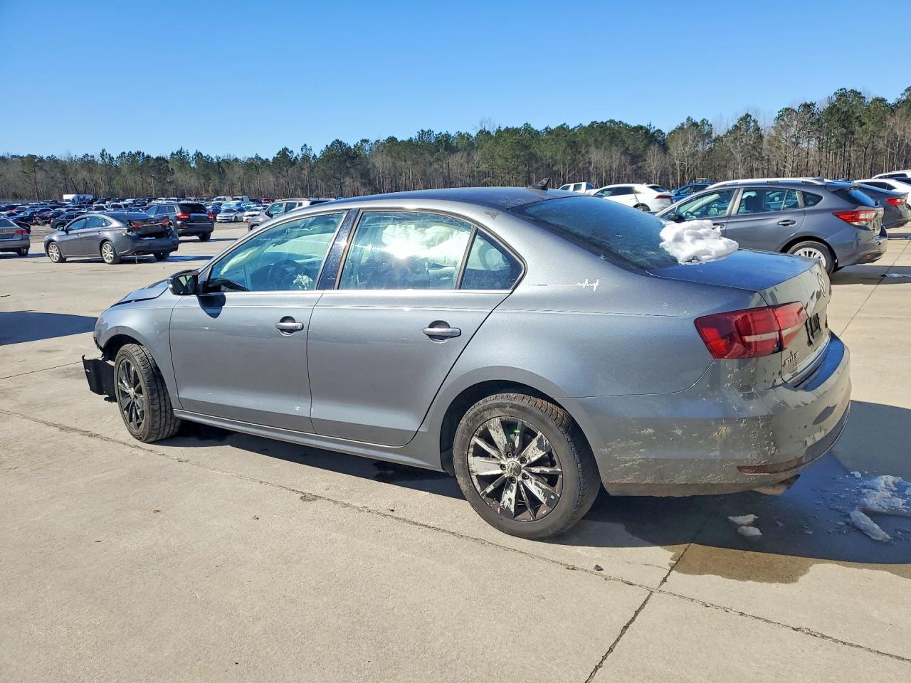 2016 Volkswagen Jetta Se - Фото 2