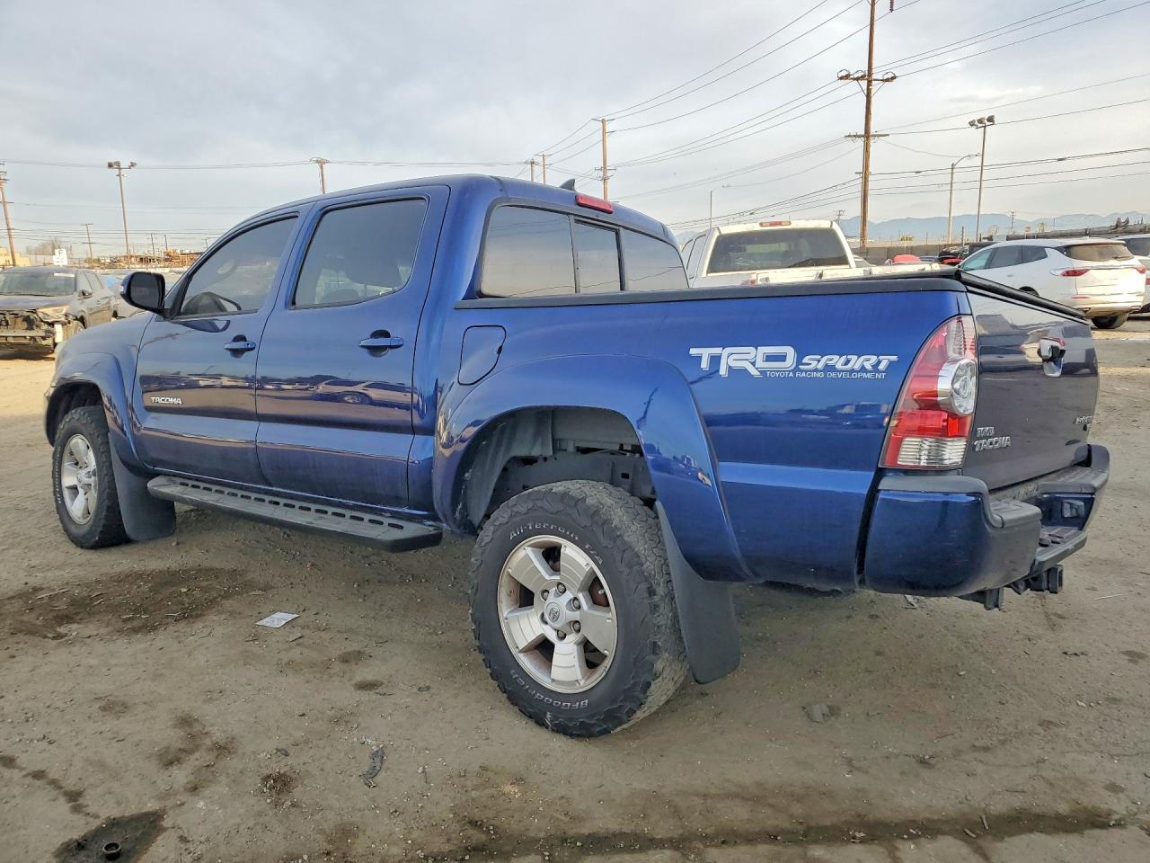 2015 Toyota Tacoma Double Cab Prerunner - Фото 2