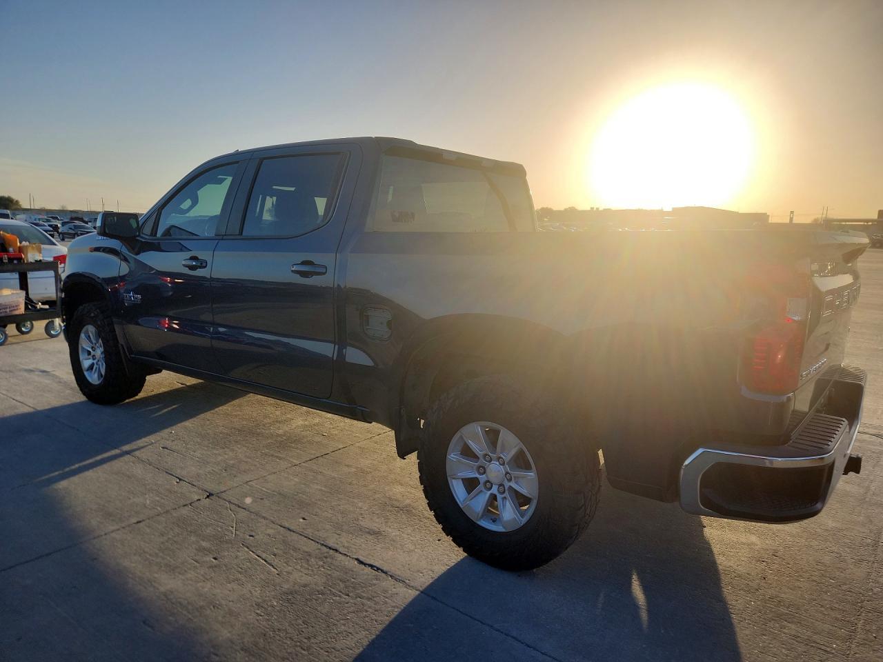 2021 Chevrolet Silverado C1500 Lt - Image 2