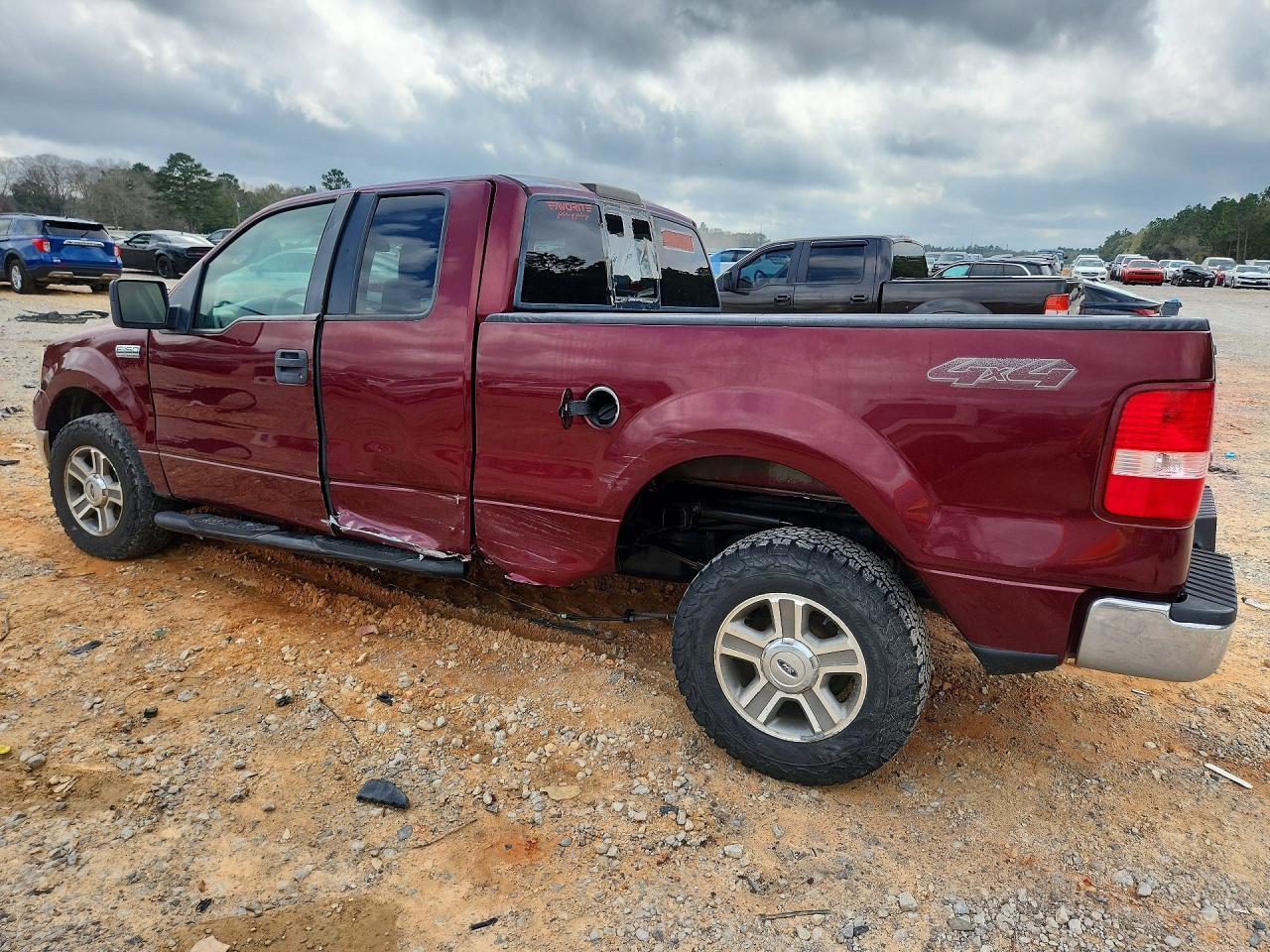 2005 Ford F150 - Фото 2