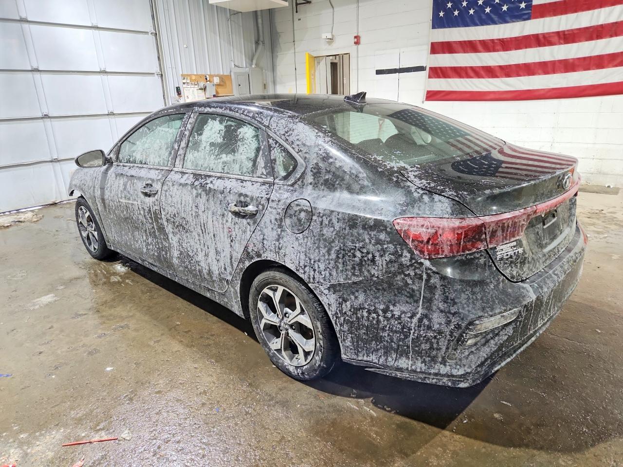 2020 Kia Forte Fe - Image 2