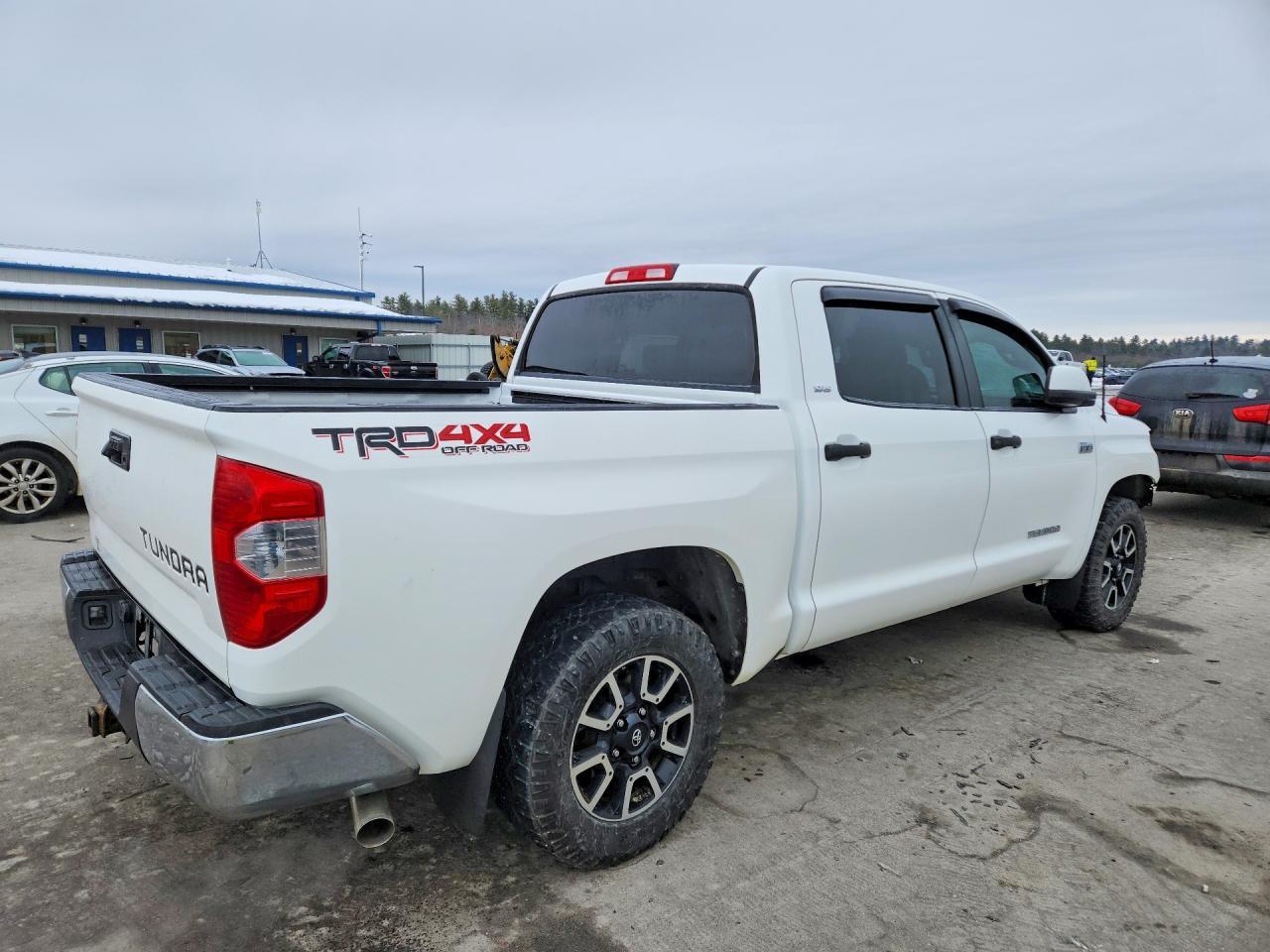 2014 Toyota Tundra Crewmax Sr5 - Фото 3