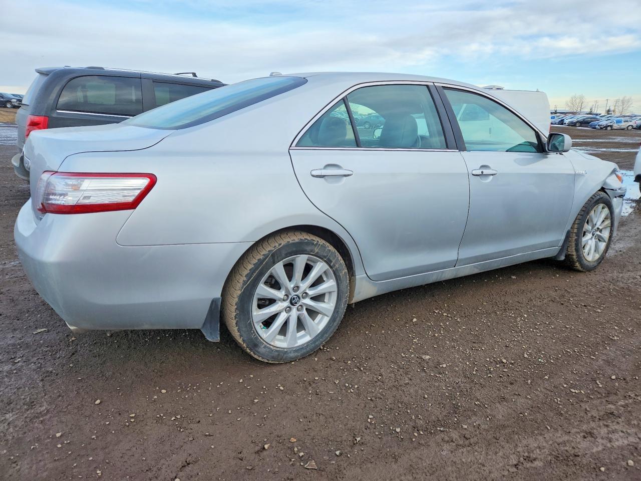 2010 Toyota Camry Hybrid 4Dr - Image 3