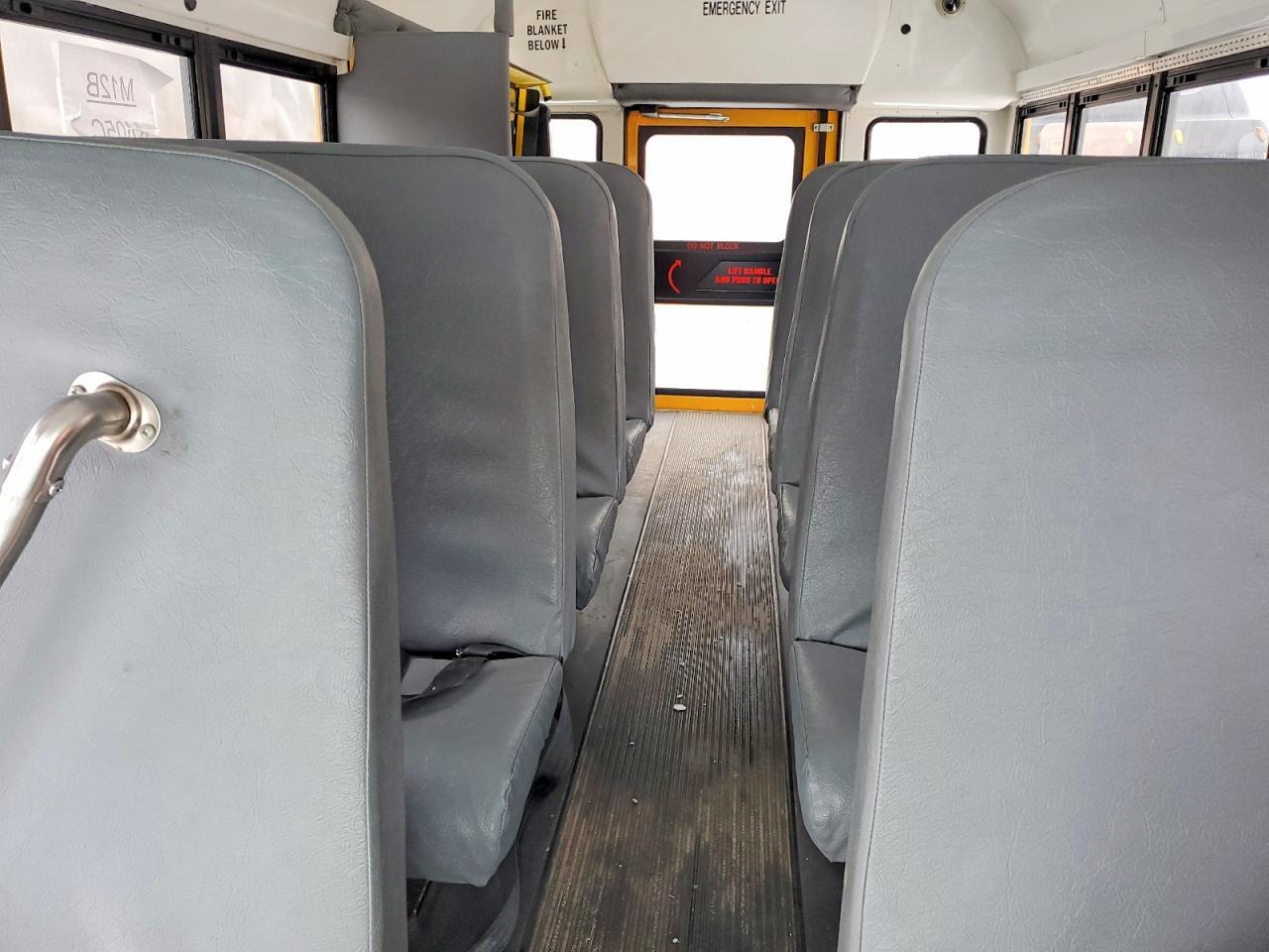 2015 Thomas Minotour G3500 - School Bus - Image 6