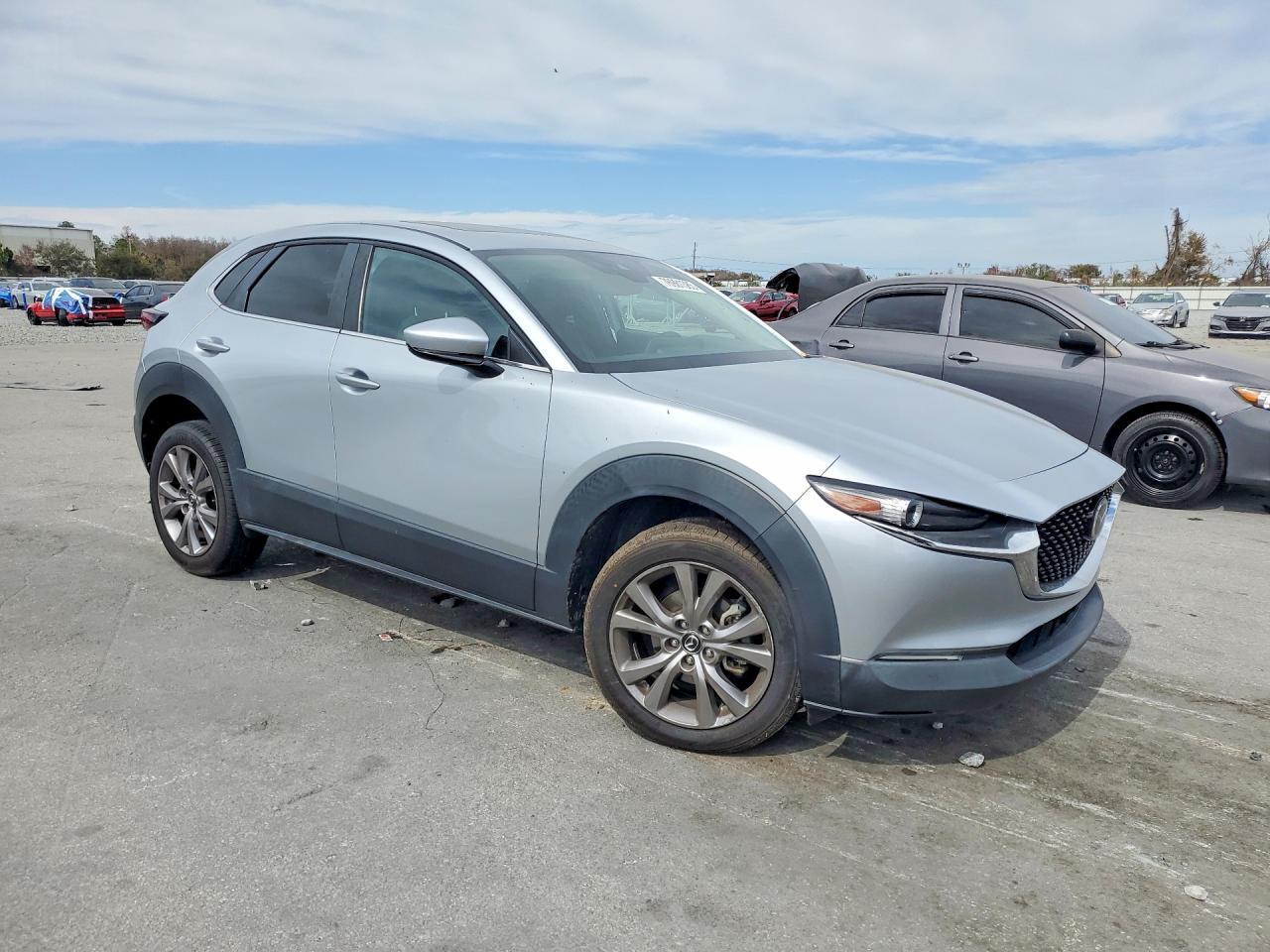 2021 Mazda Cx-30 Preferred - Image 4