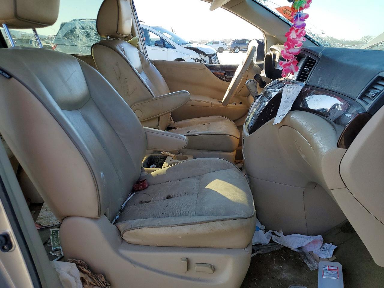 2013 Nissan Quest 3.5 S - Фото 7