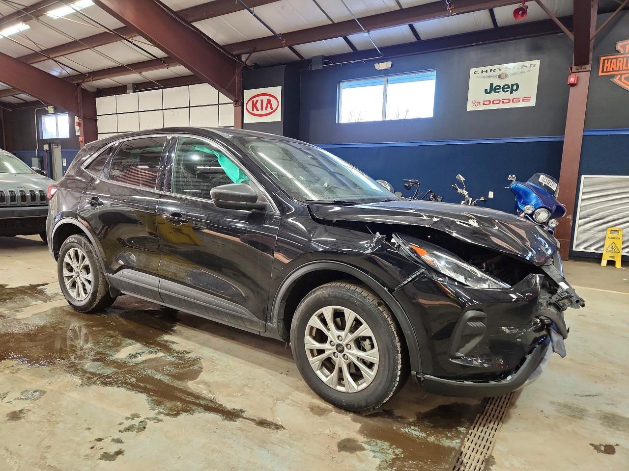 2023 Ford Escape Active ** R & D * Pri Fleet ** - Фото 4