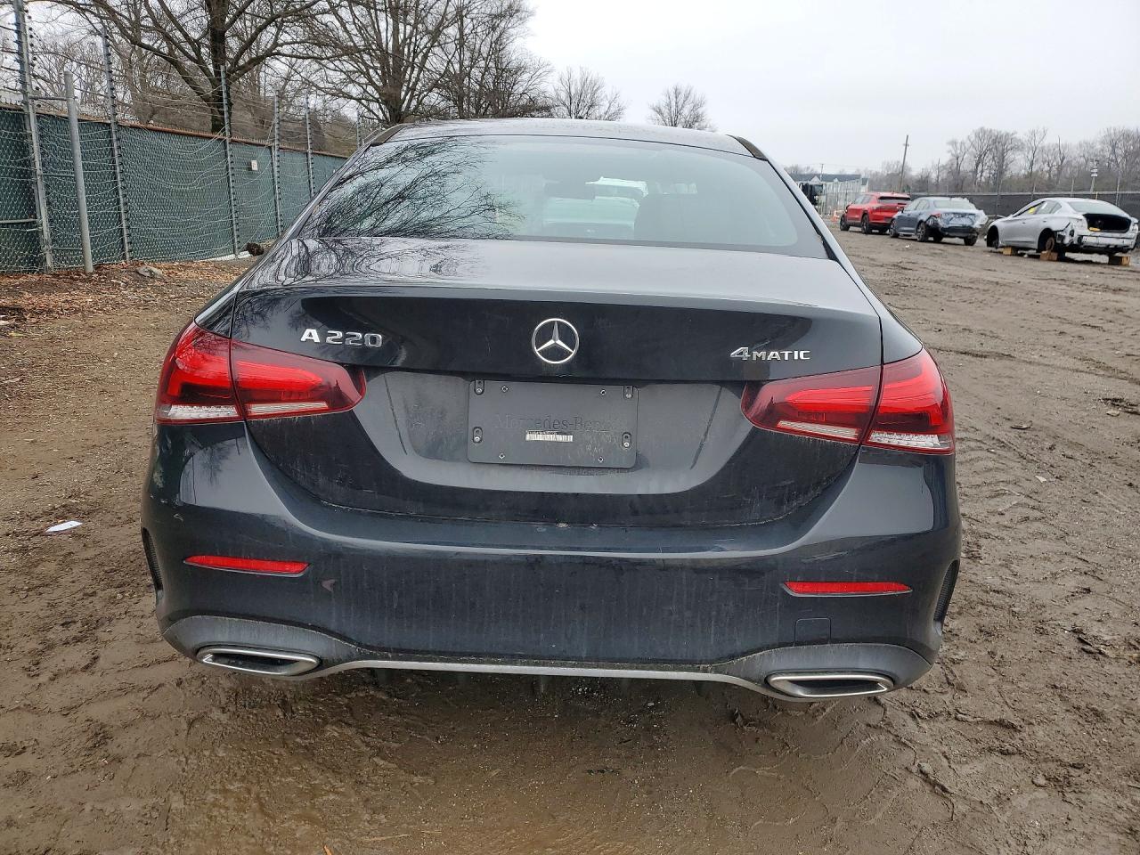 2022 Mercedes-Benz A 220 4Matic - Фото 6