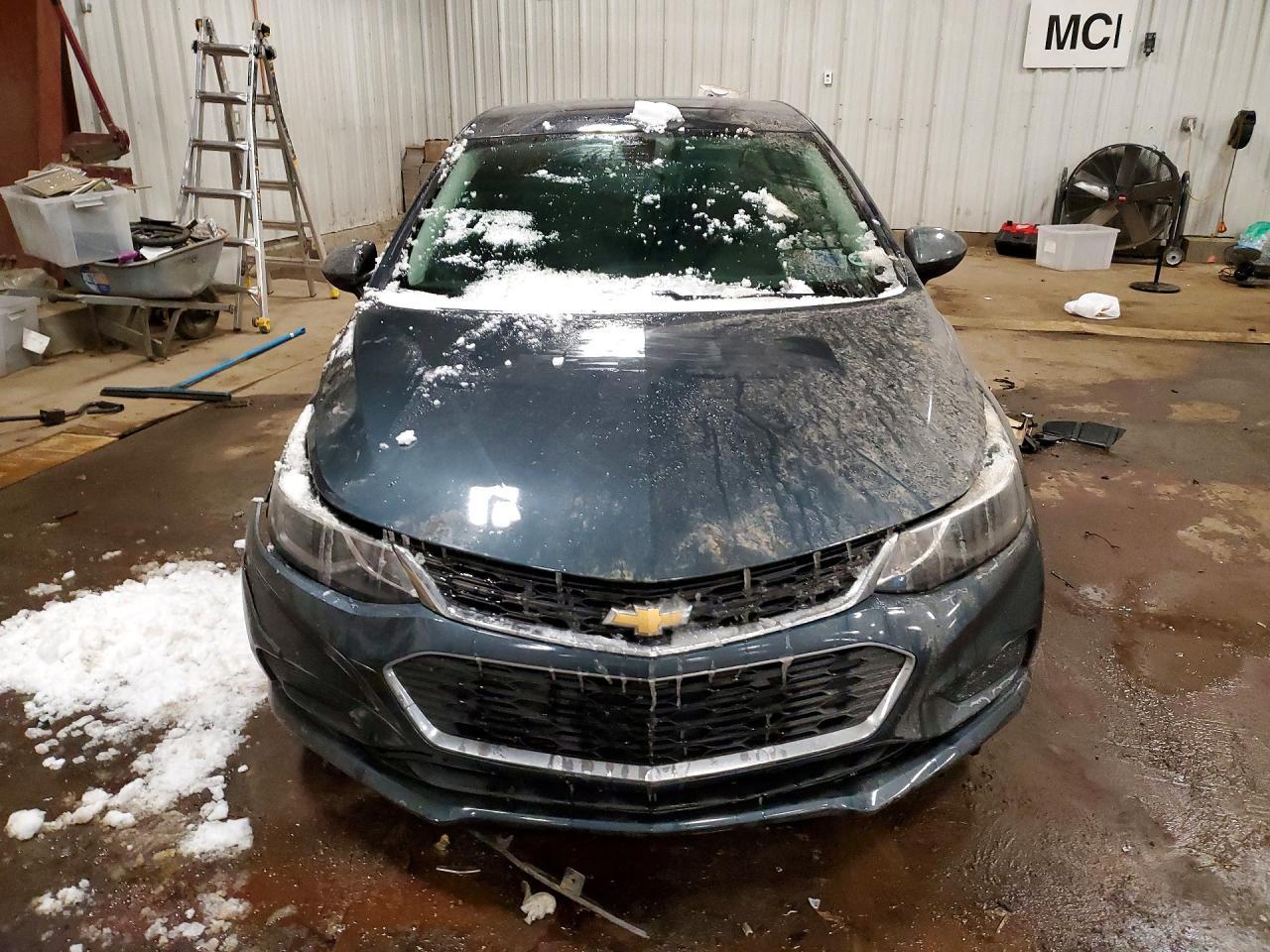 2018 Chevrolet Cruze Lt - Image 5