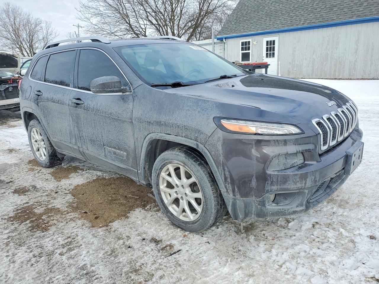 2016 Jeep Cherokee Latitude - Фото 4