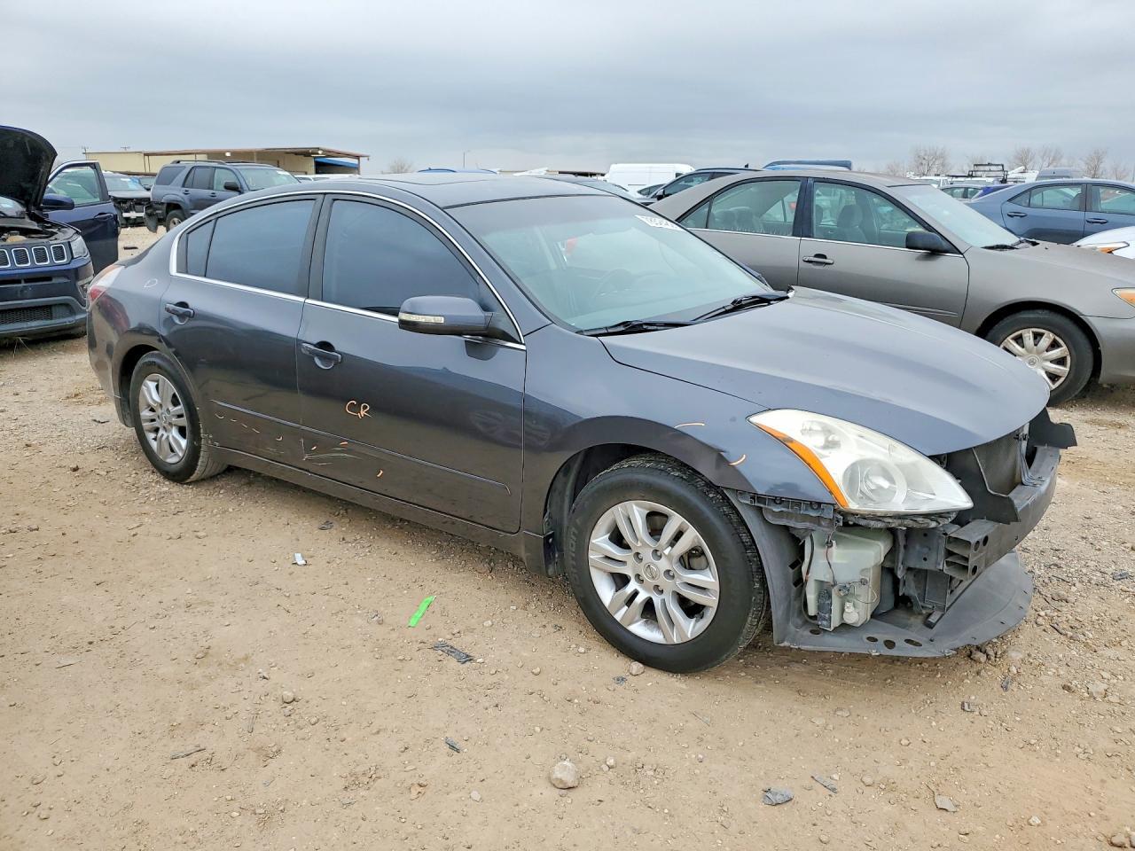 2010 Niss Altima - Фото 4