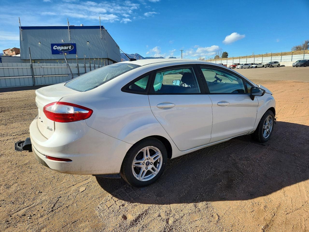 2019 Ford Fiesta Se - Фото 3
