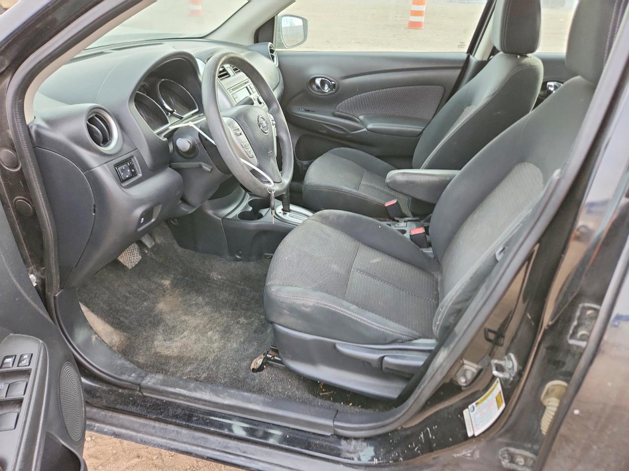 2016 Nissan Versa S - Фото 7