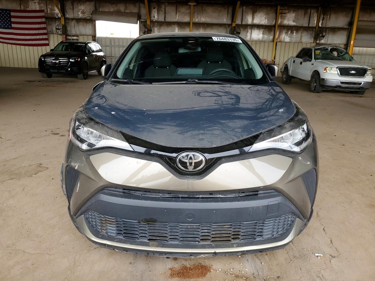 2021 Toyota C-Hr Xle - Image 5