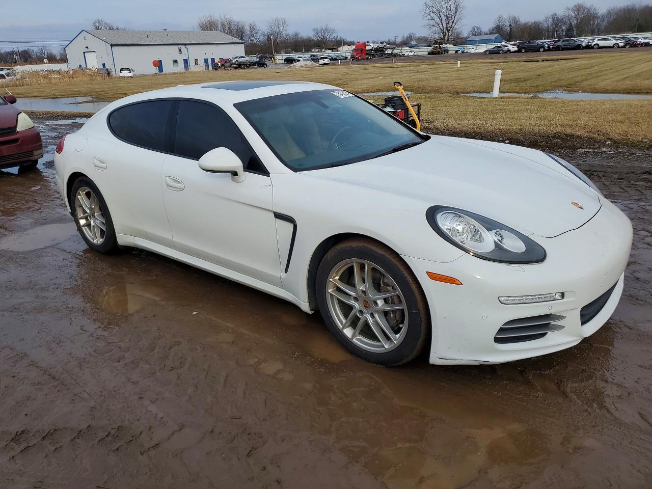 2015 Porsche Panamera 2 - Фото 4
