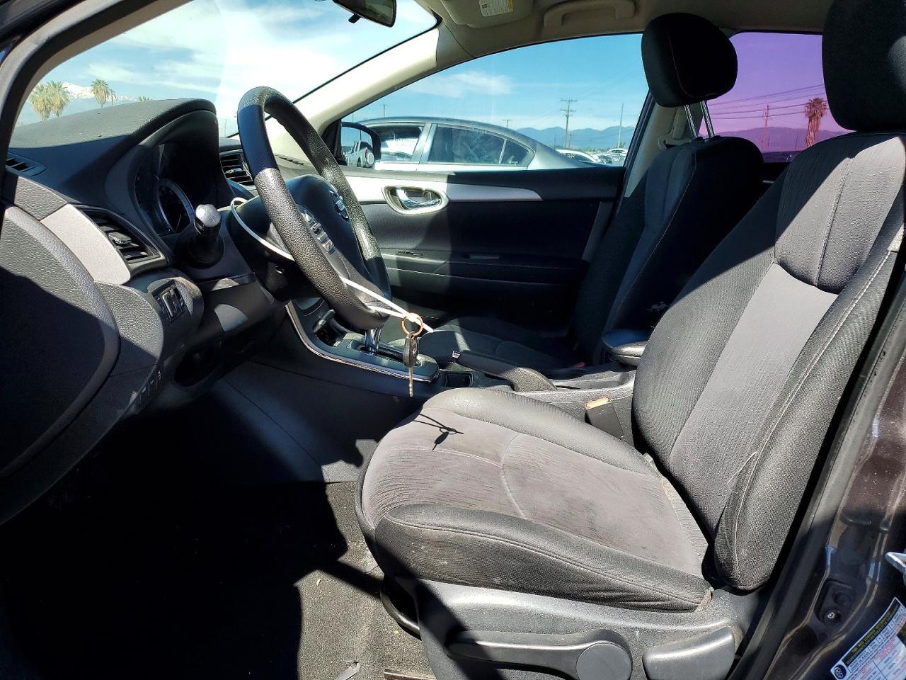 2014 Nissan Sentra S - Фото 7