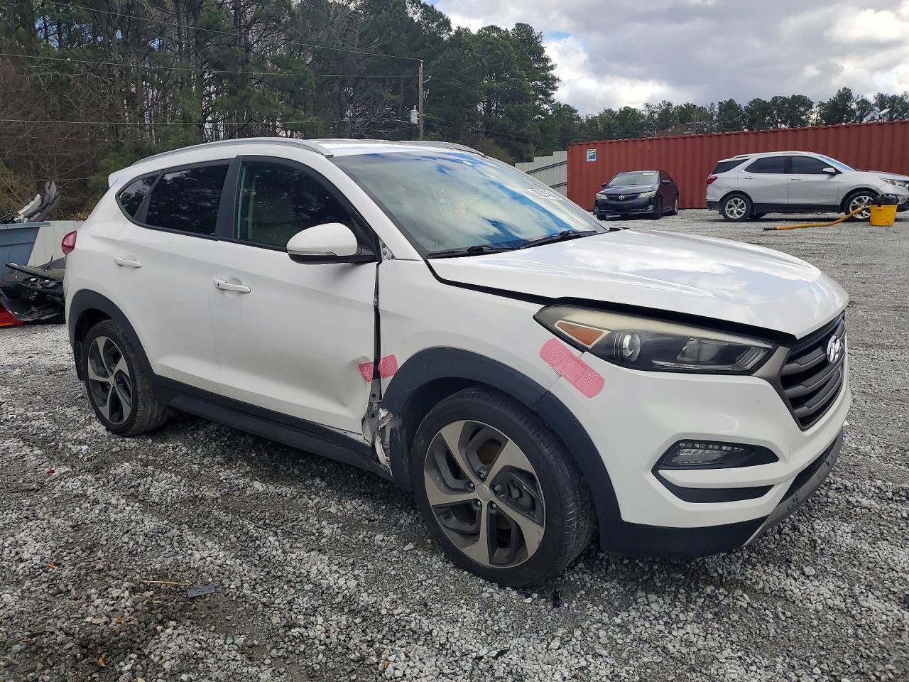 2016 Hyundai Tucson Sport - Image 4