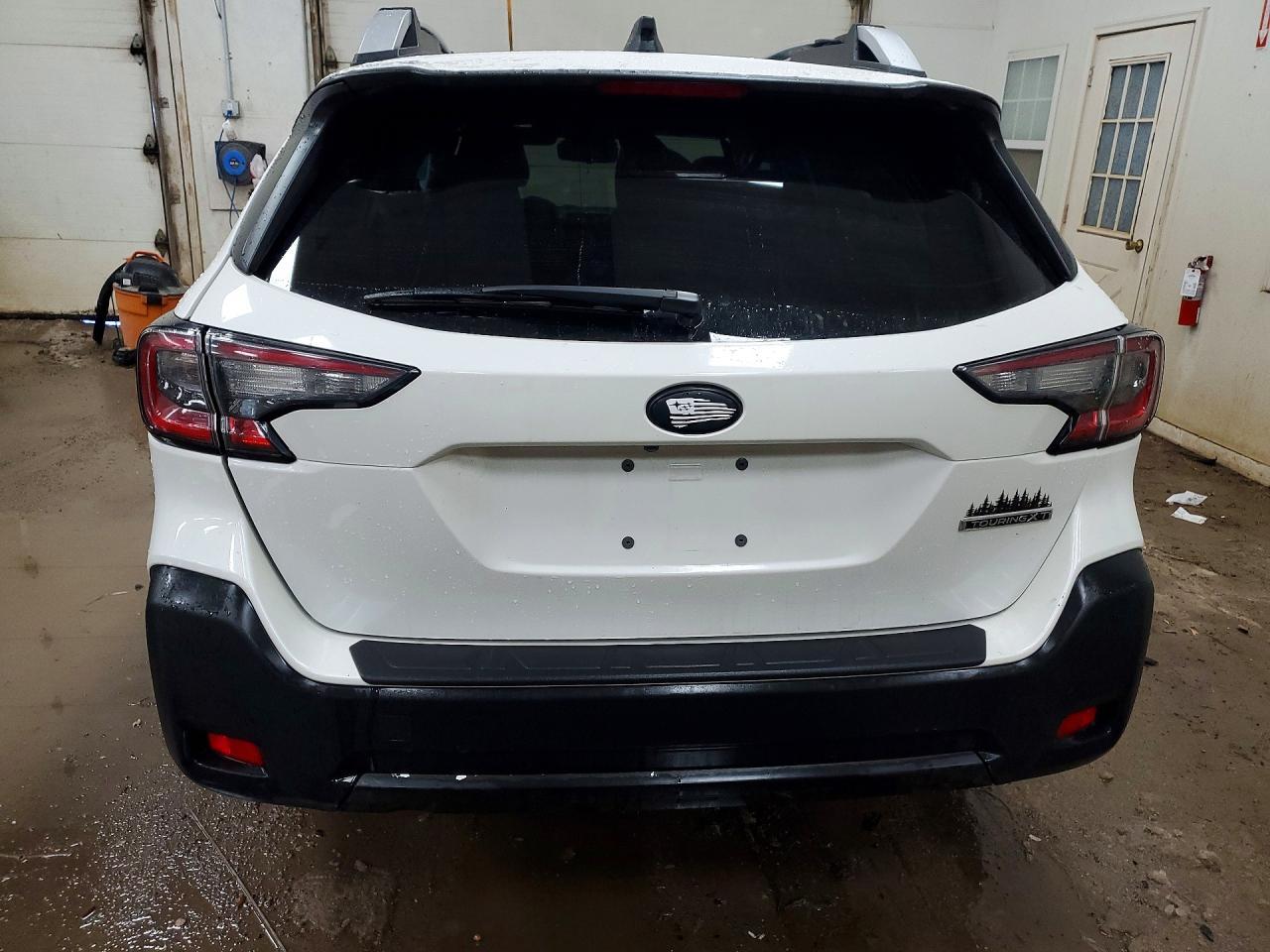 2023 Subaru Outback Touring - Фото 6