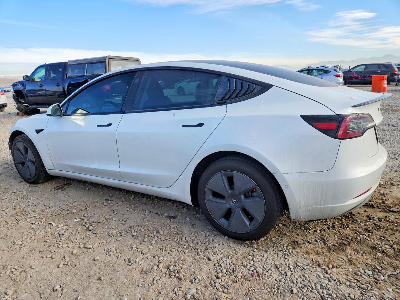 2021 Tesla Model 3 - Image 2