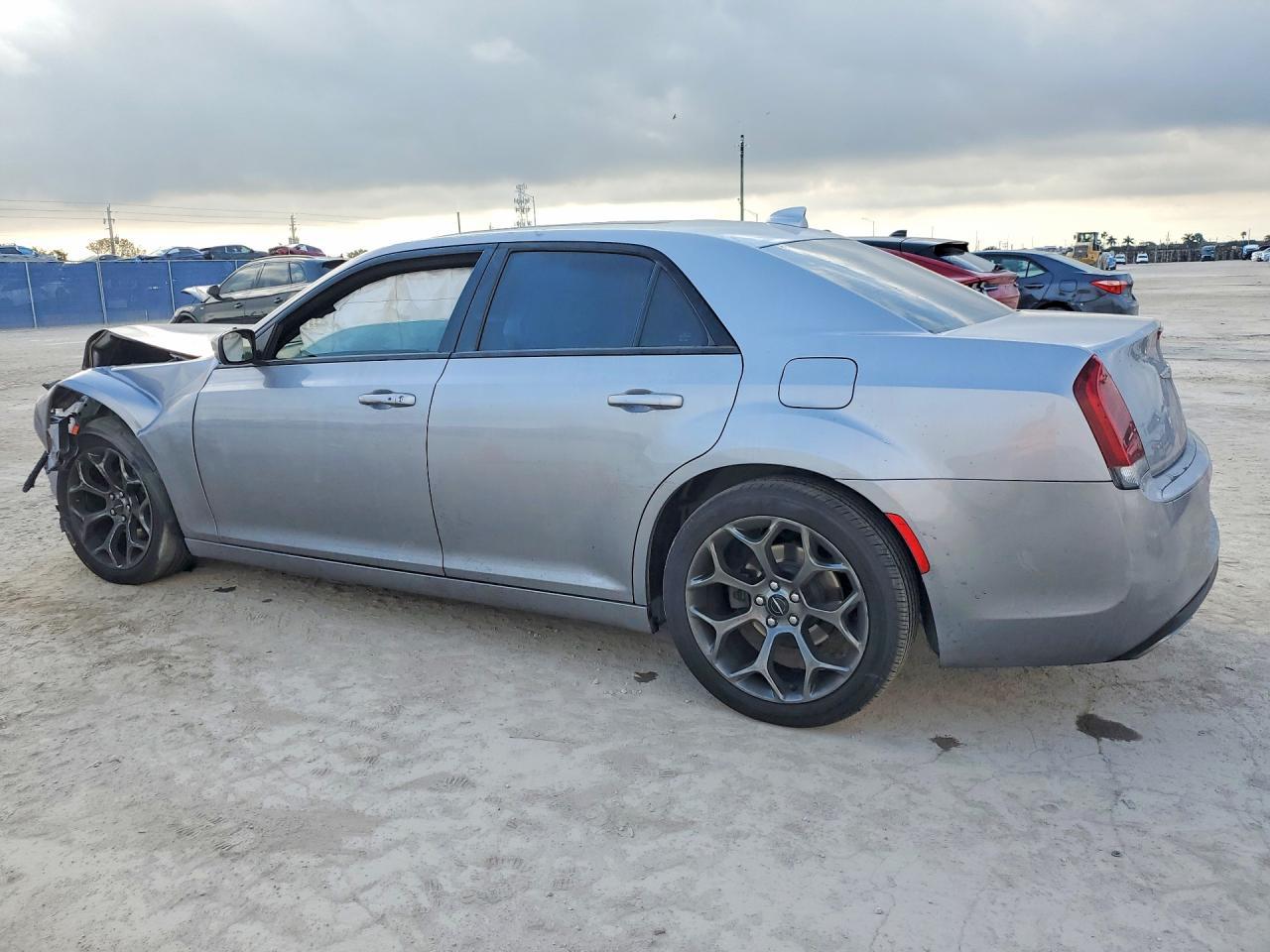 2018 Chrysler 300 S - Image 2