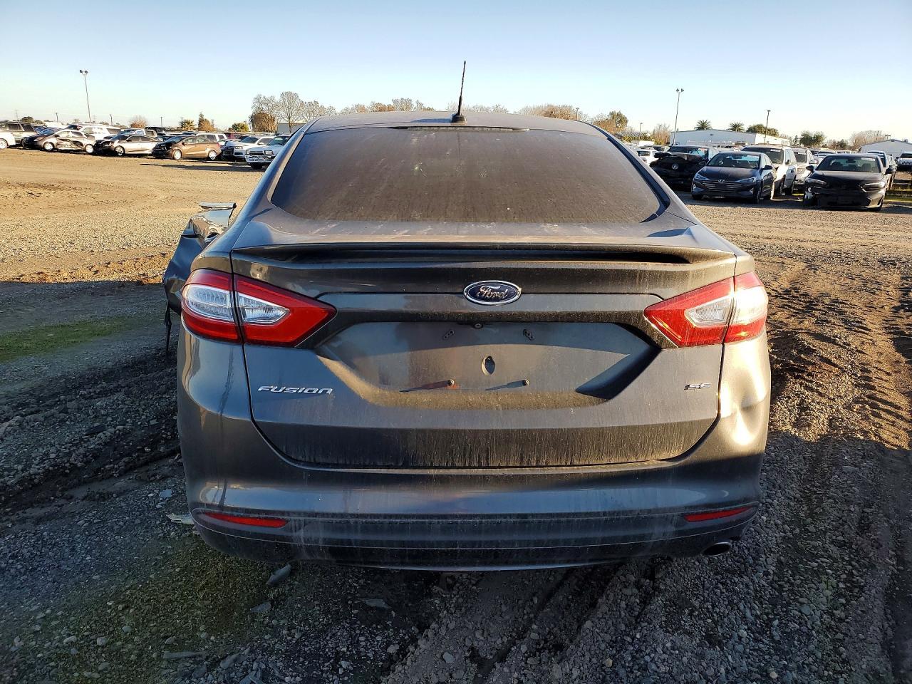 2015 Ford Fusion Se - Фото 6