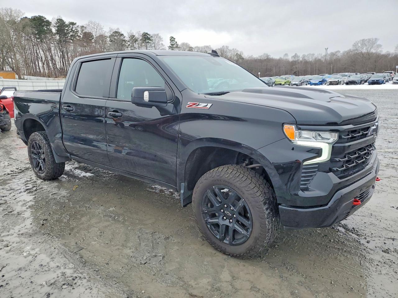 2024 Chevrolet Silverado - Image 4