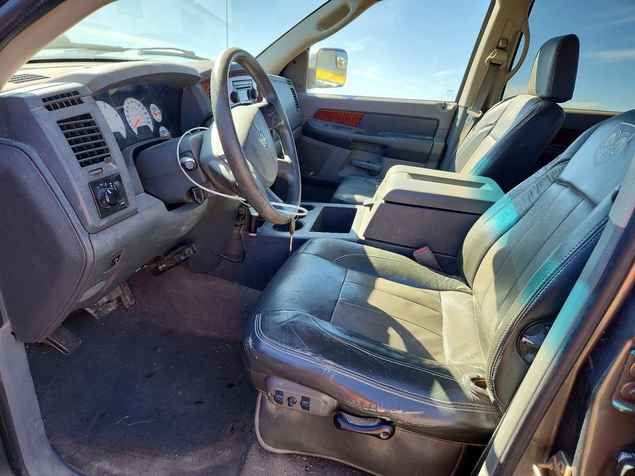 2006 Dodge Ram 2500 - Image 7