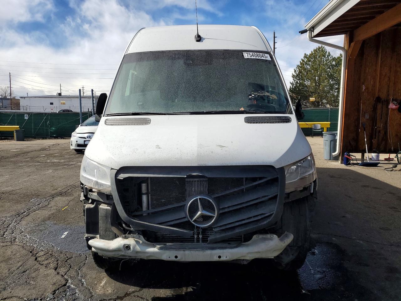 2022 Mercedes-Benz Sprinter 2500 - Image 5