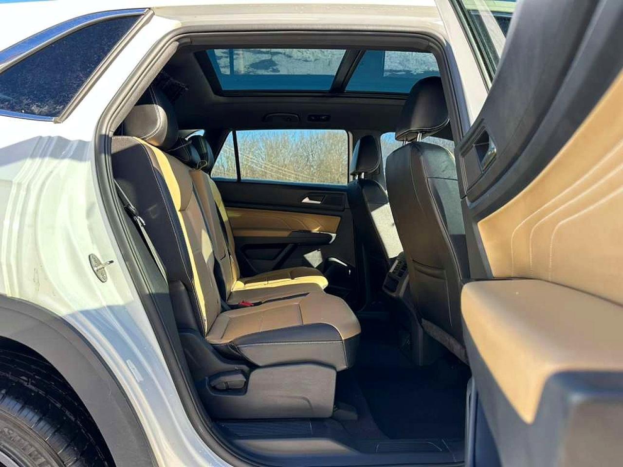 2022 Volkswagen Atlas Cross Sport Sel R-Line - Фото 6