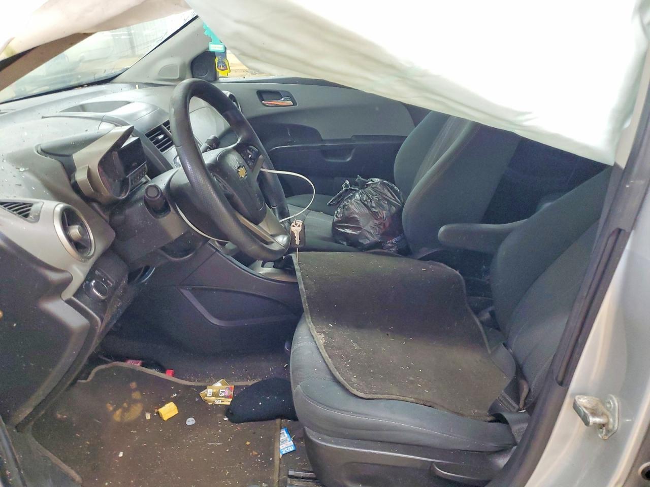 2012 Chevrolet Sonic Lt - Фото 7