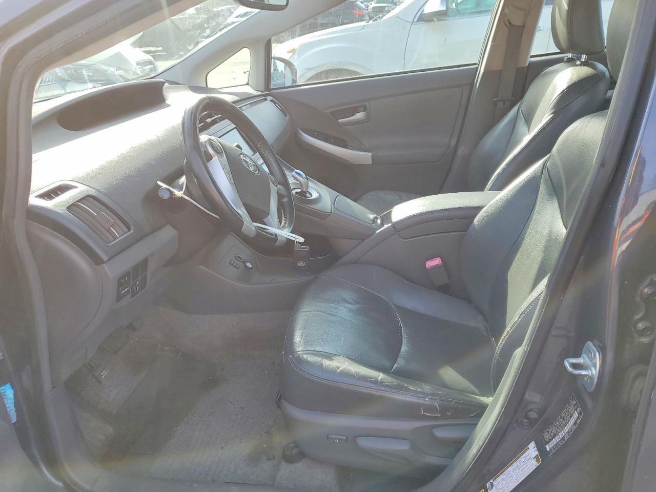 2010 Toyota Prius Iv - Image 7