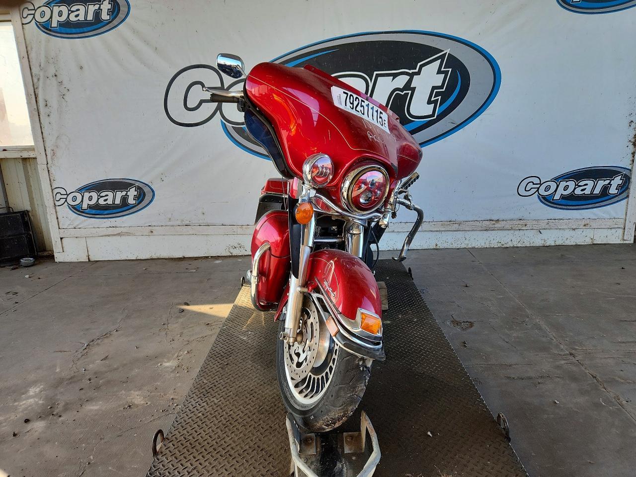 2012 Harley-Davidson Flhtcu Ultra Classic Electra Glide - Фото 2