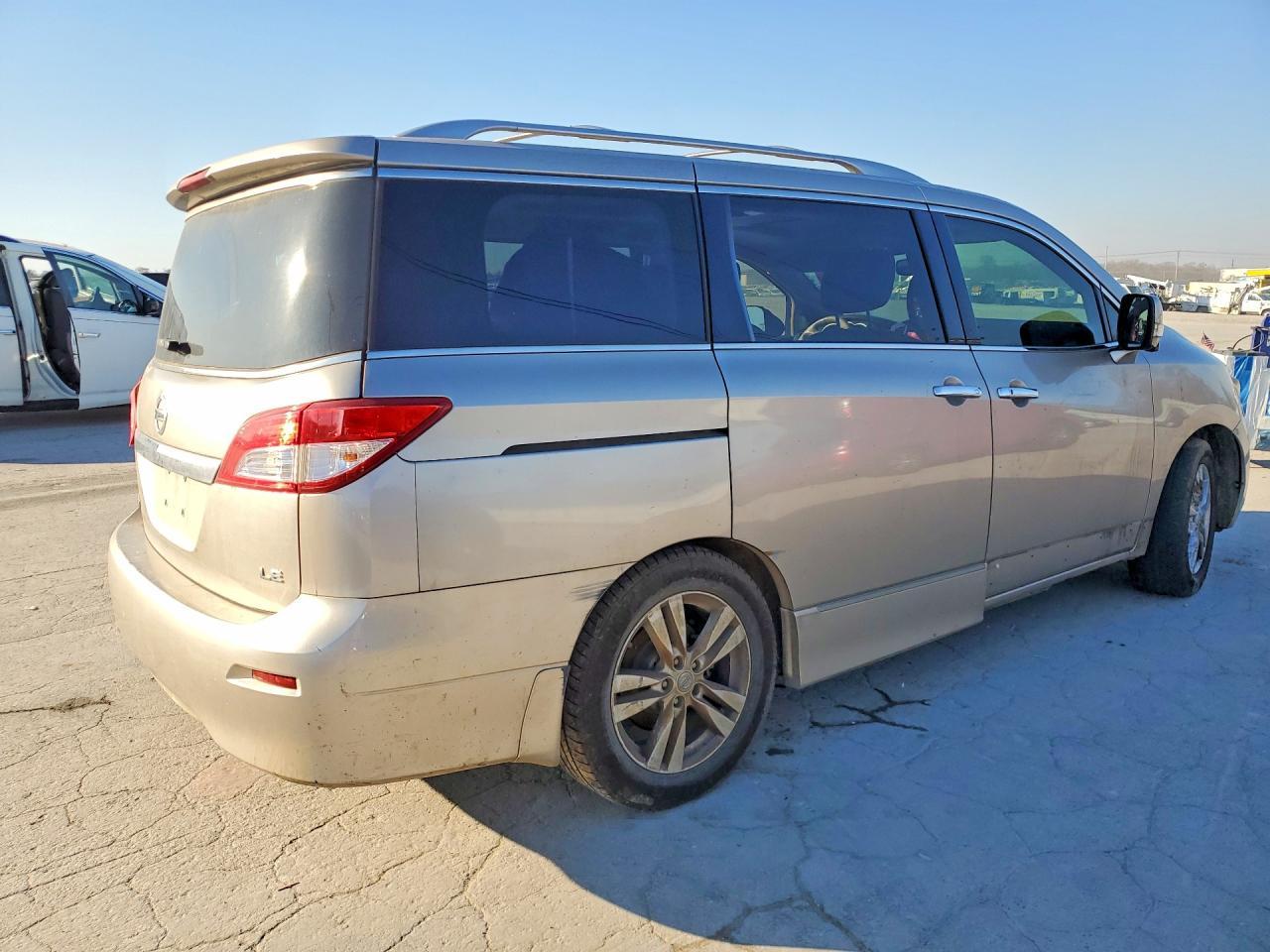 2013 Nissan Quest 3.5 S - Фото 3