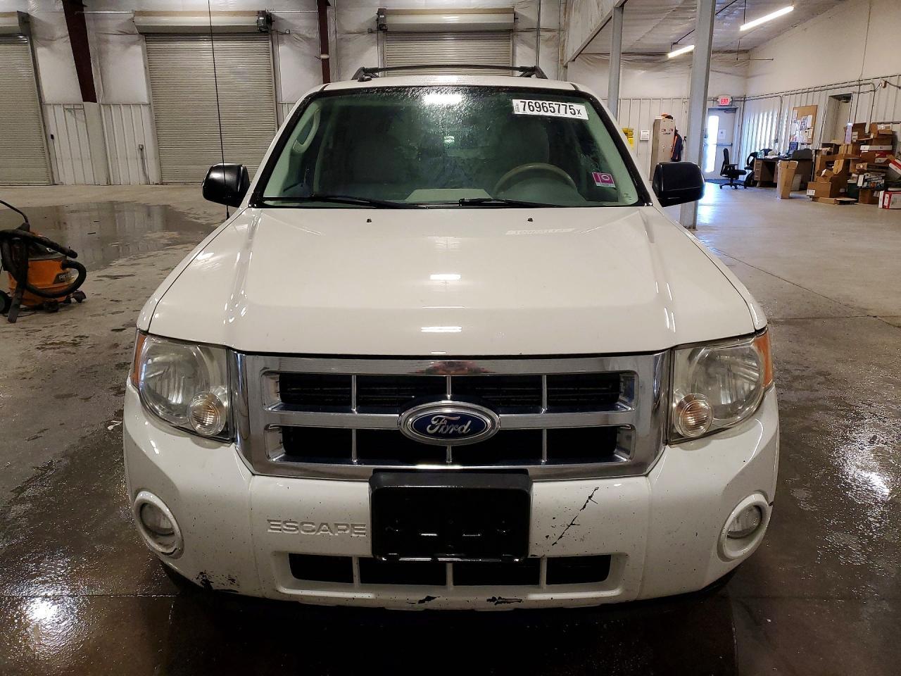 2011 Ford Escape Xlt - Фото 5