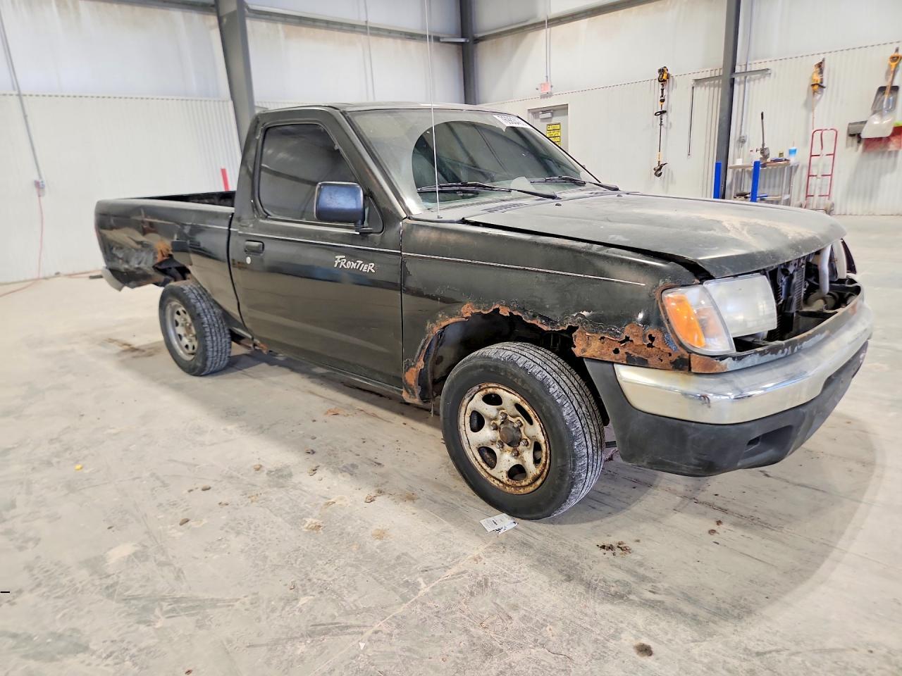 2000 Nissan Frontier Xe - Фото 4