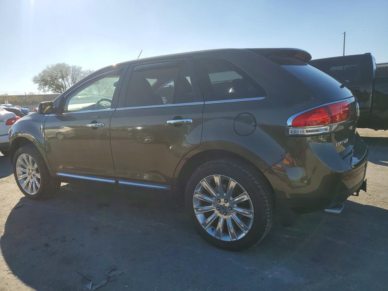 2011 Lincoln Mkx - Фото 2