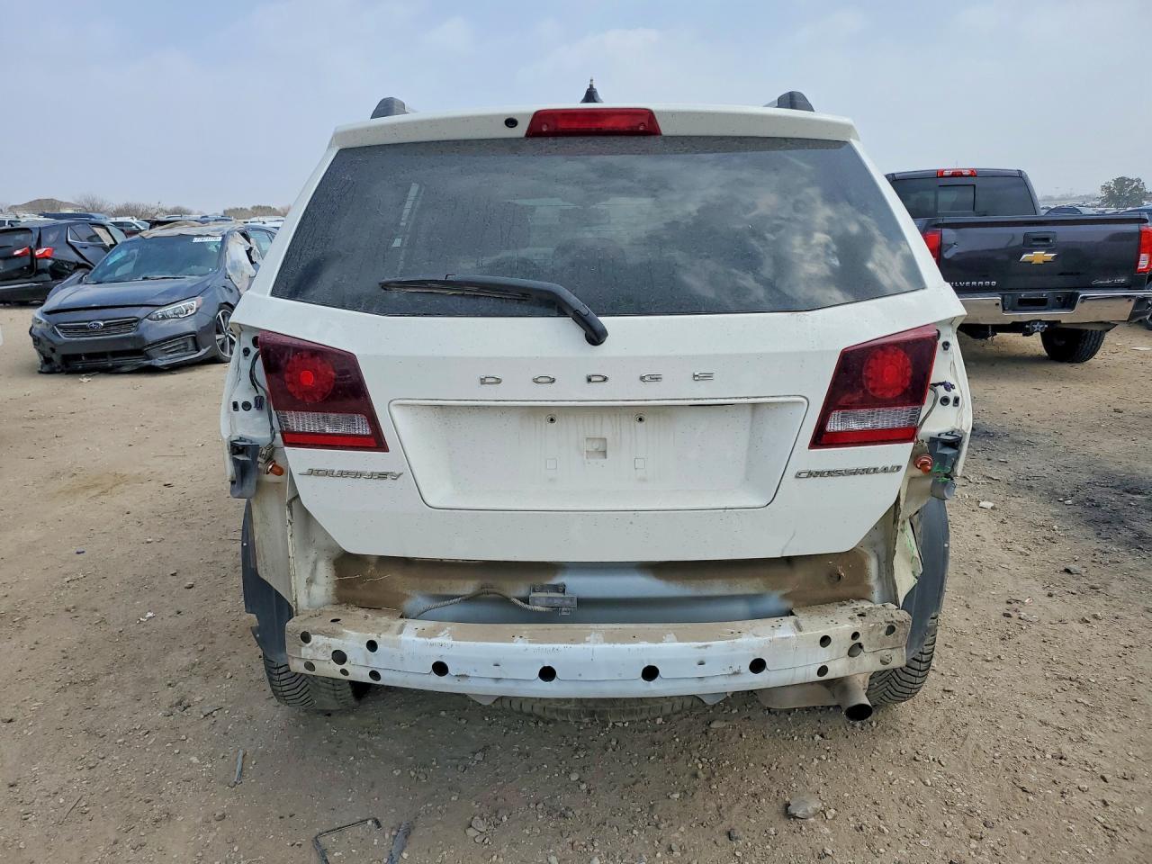 2016 Dodge Journey Crossroad - Image 6