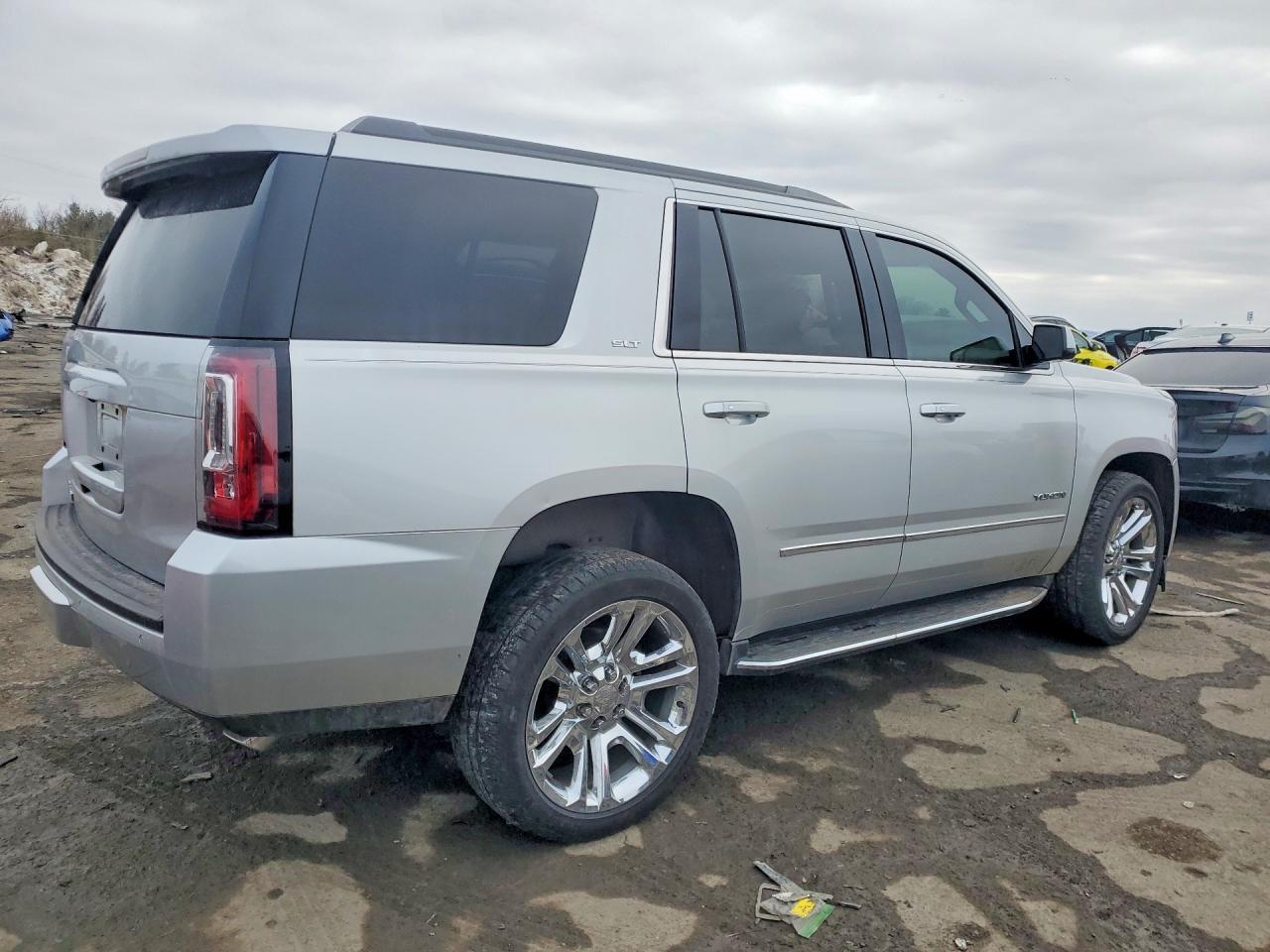2019 GMC Yukon Slt - Фото 3