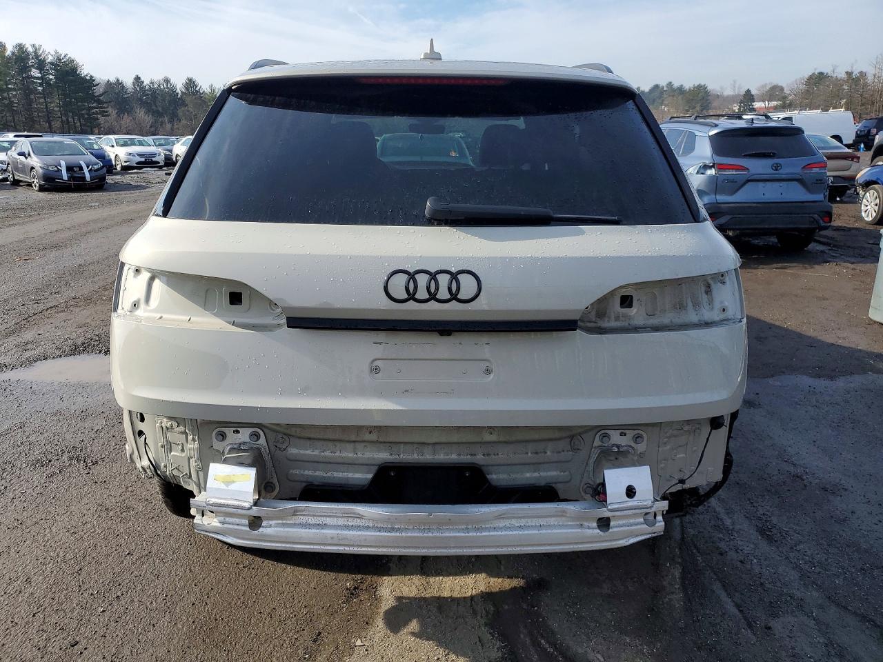 2022 Audi Q6 - Фото 6