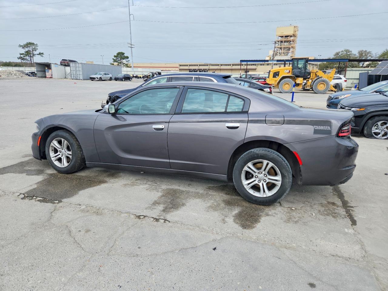 2015 Dodge Charger Se - Фото 2