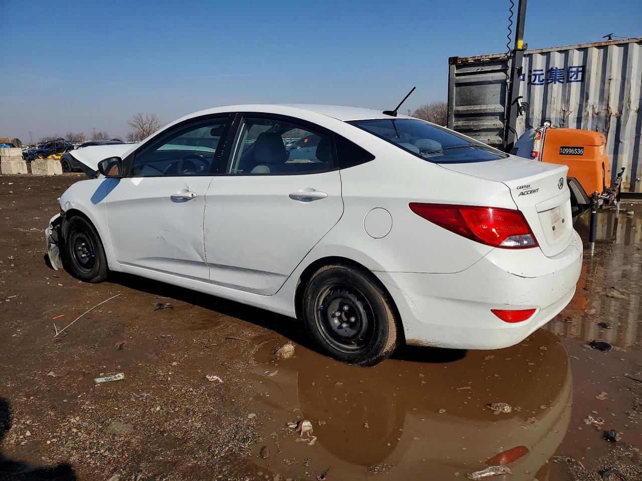 2015 Hyundai Accent Gls - Фото 2