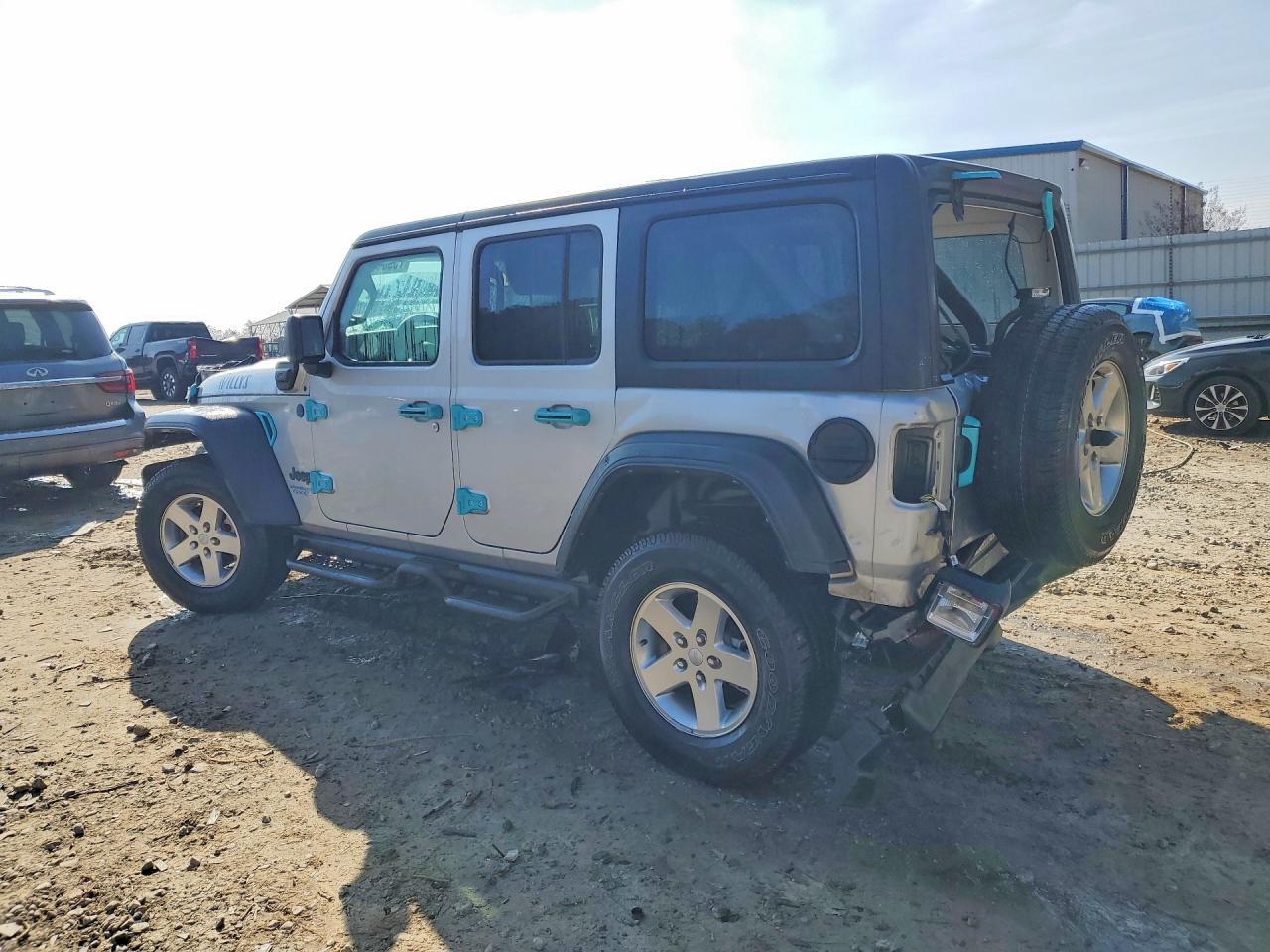 2023 Jeep Wrangler 4Xe - Фото 2