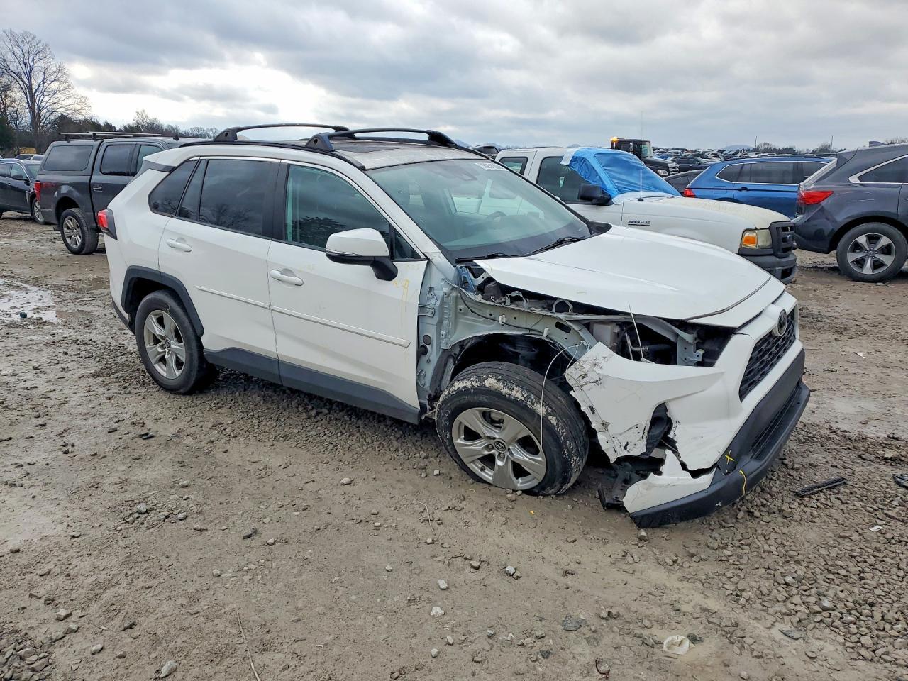 2019 Toyota Rav4 Xle - Фото 4