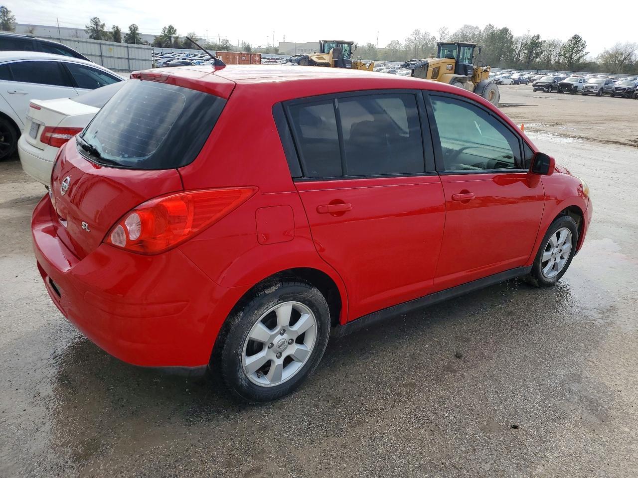 2009 Nissan Versa S - Фото 3