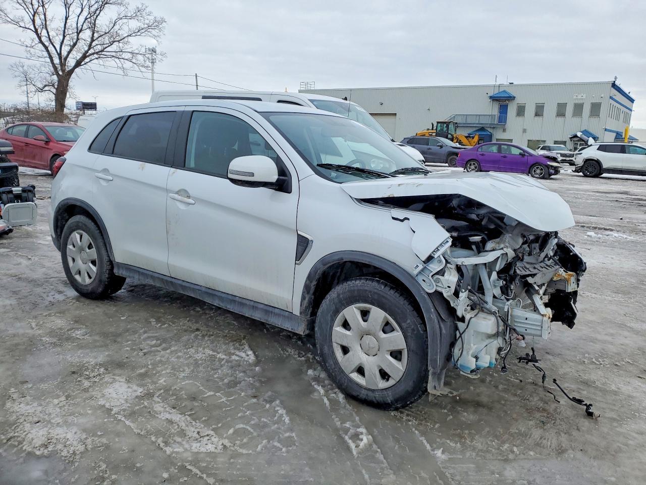 2023 Mitsubishi Rvr Se - Фото 4