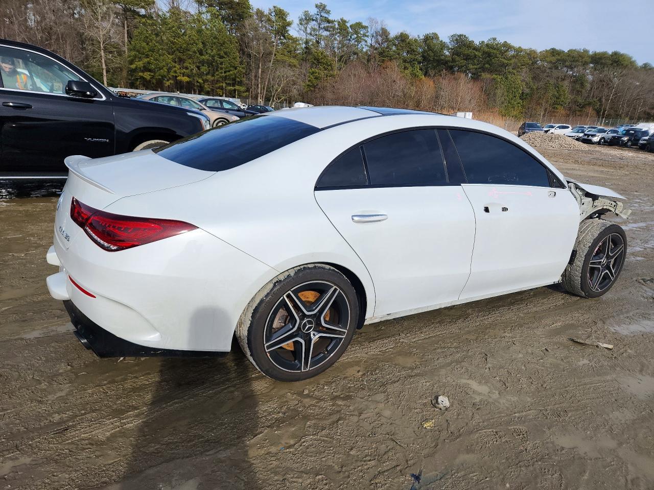 2021 Mercedes-Benz Cla Amg 35 4Matic - Фото 3