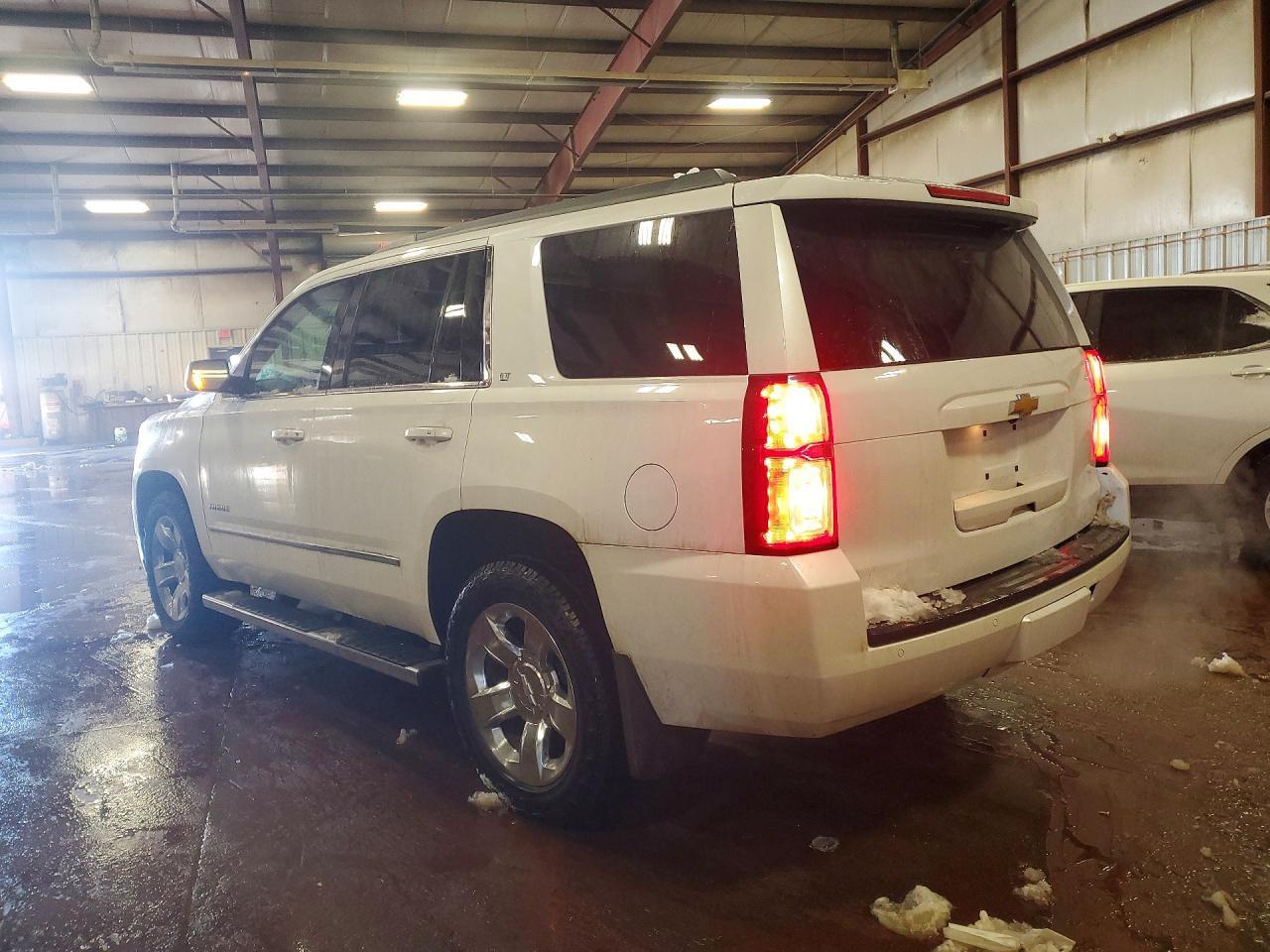2017 Chevrolet Tahoe K1500 Lt - Image 2