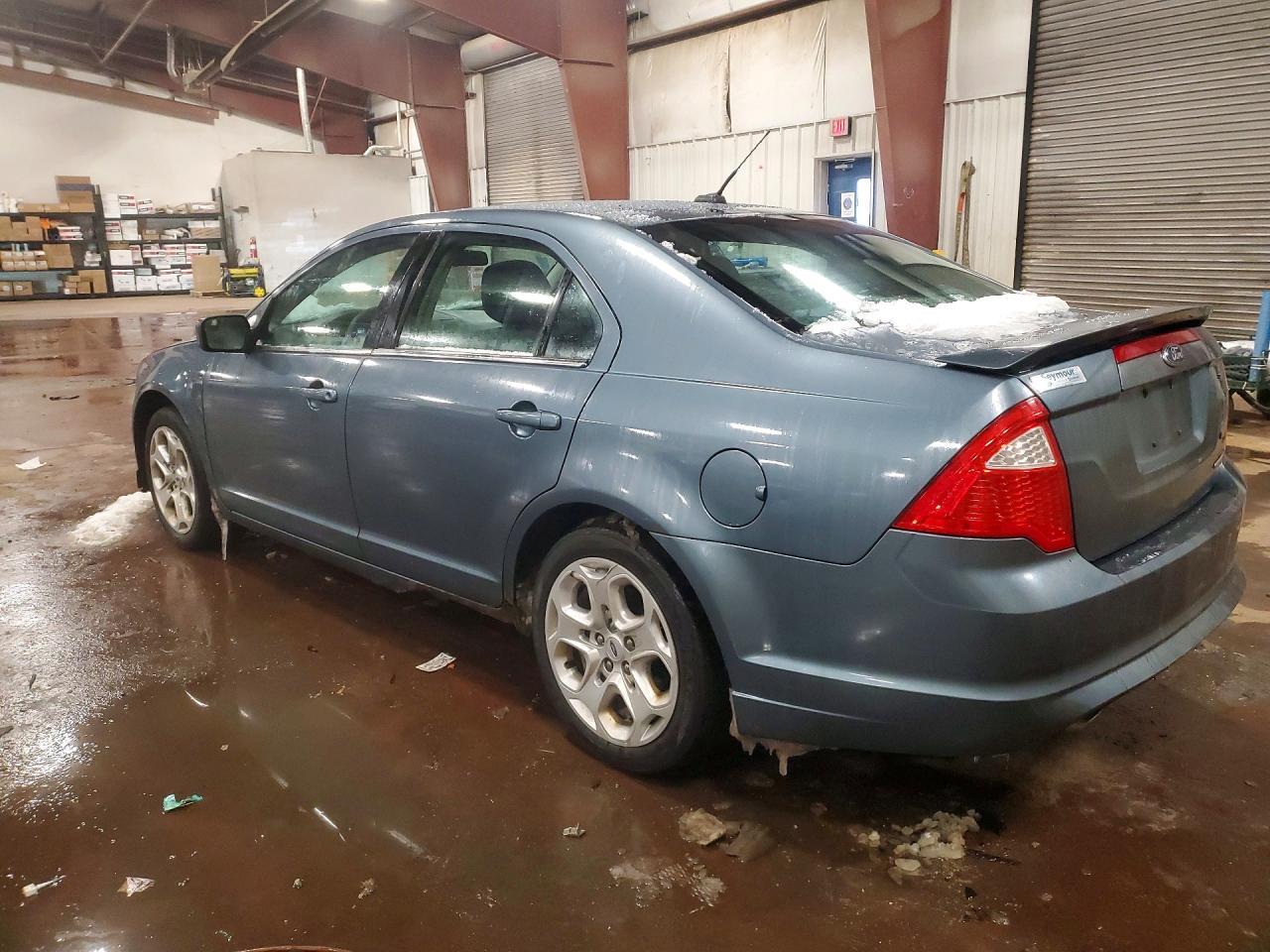 2011 Ford Fusion Se - Фото 2