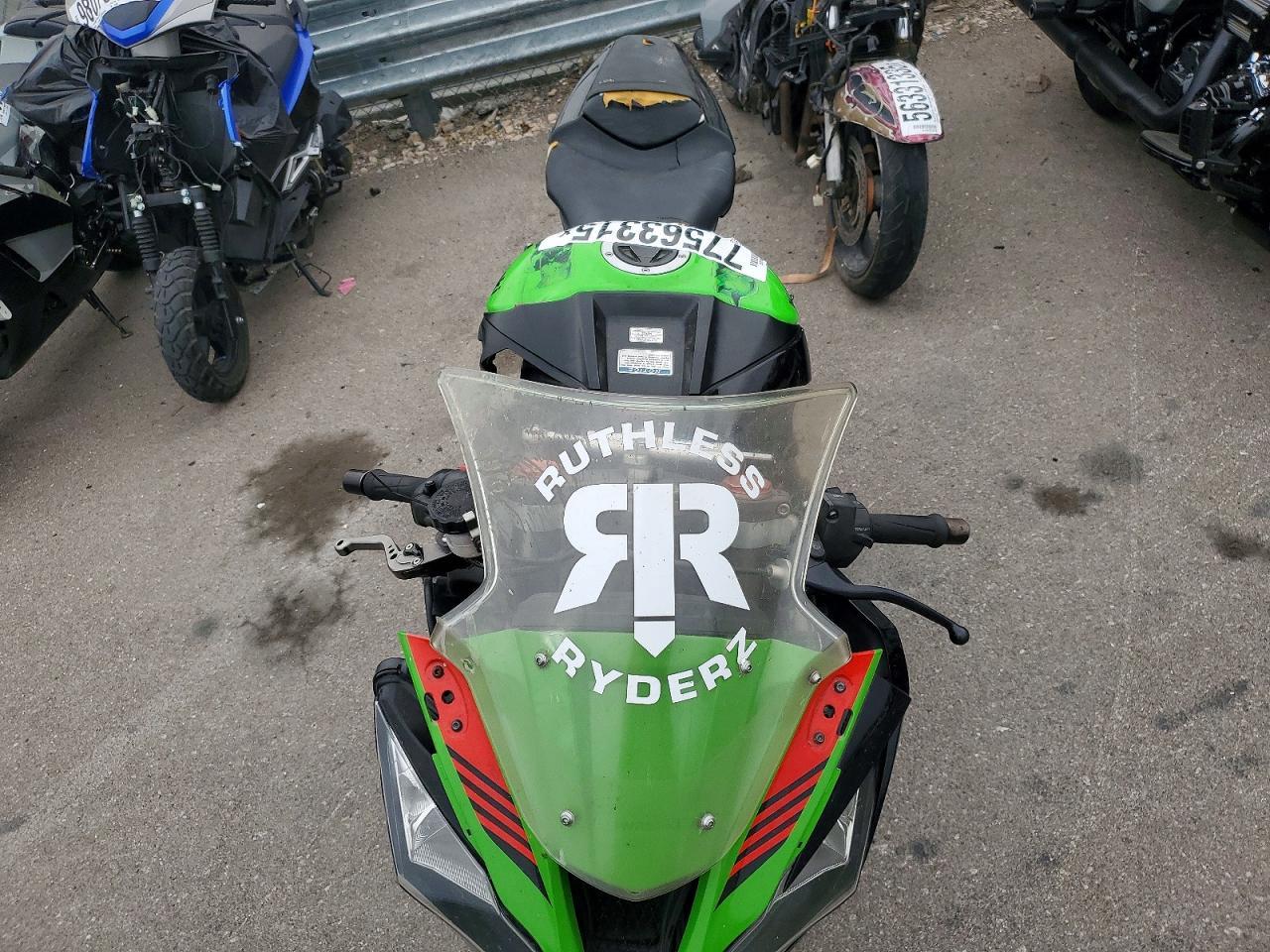 2011 Kawasaki Zx1000 J - Фото 5